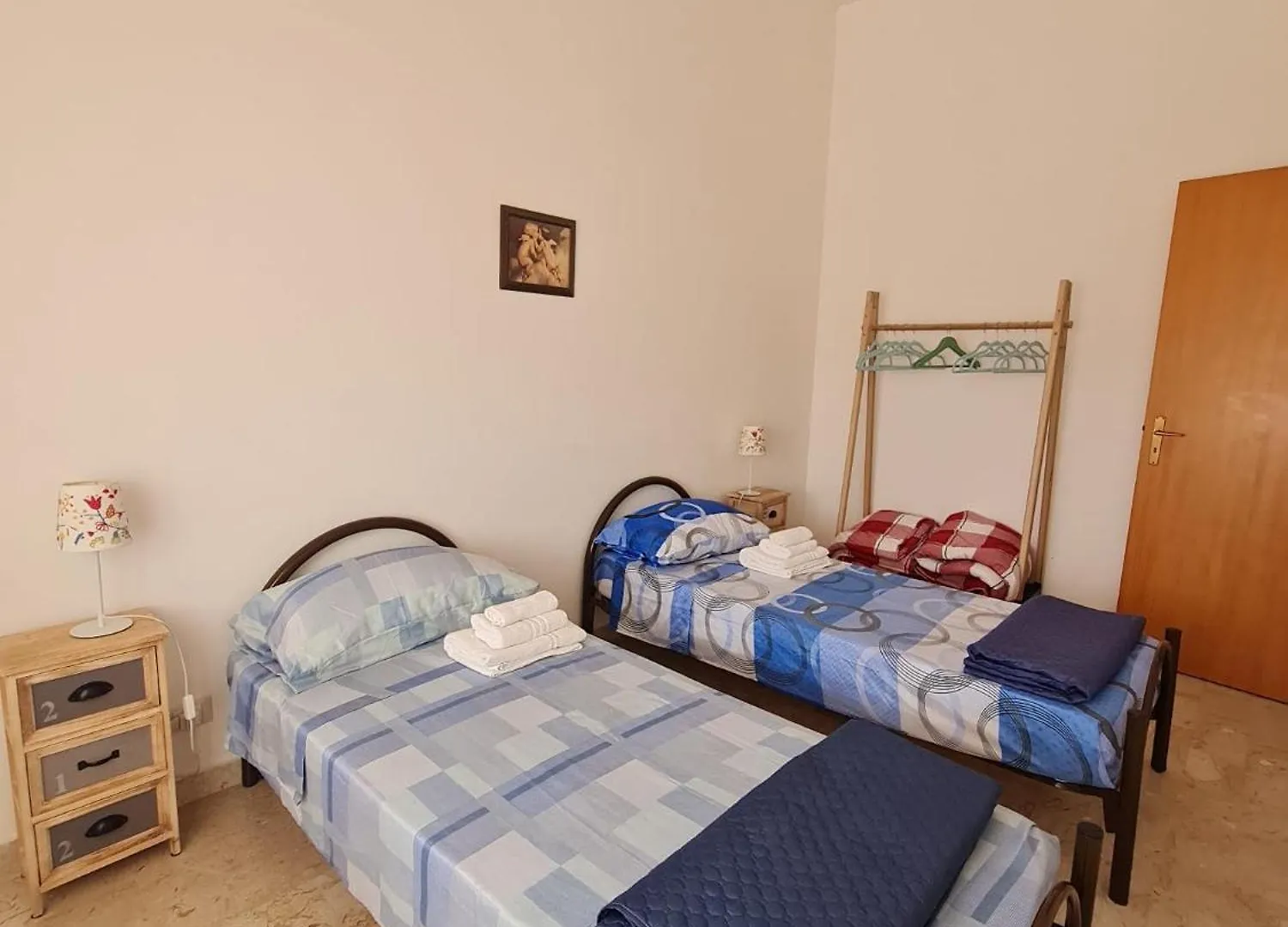 A Casa Di Rosa,Fronte Spiaggia, Piscina,Parcheggio Trapani 0*,