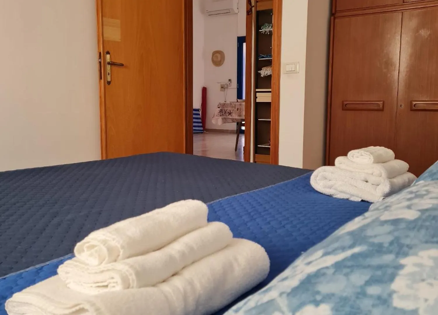 A Casa Di Rosa,Fronte Spiaggia, Piscina,Parcheggio Trapani Apartment